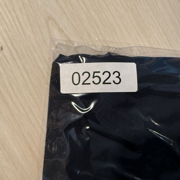 Womens Banana Republic LS Navy Blue Timeless Tee T-Shirt L Intemporel Layering - Picture 8 of 8